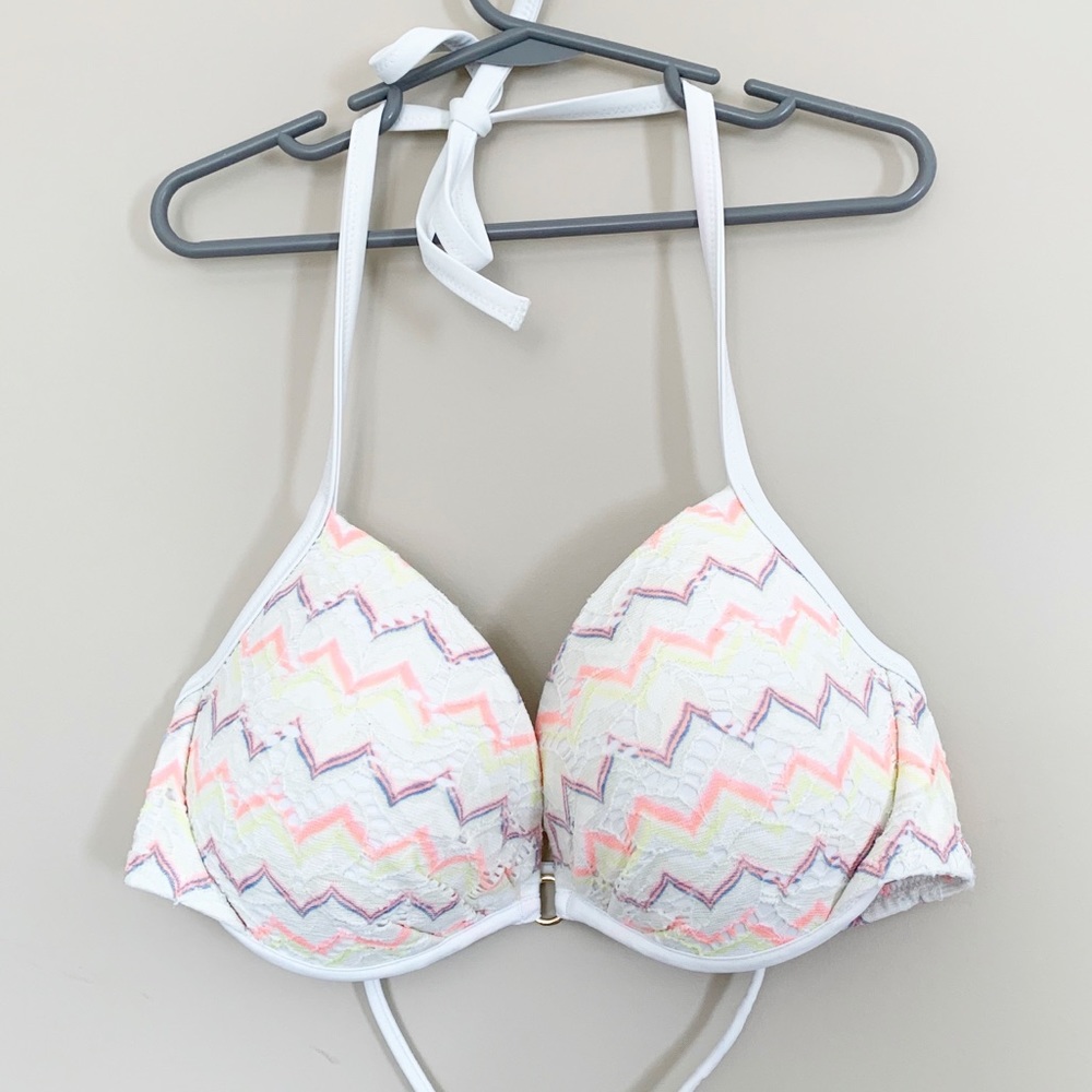Victoria’s Secret Full Cup Halter Bikini Top